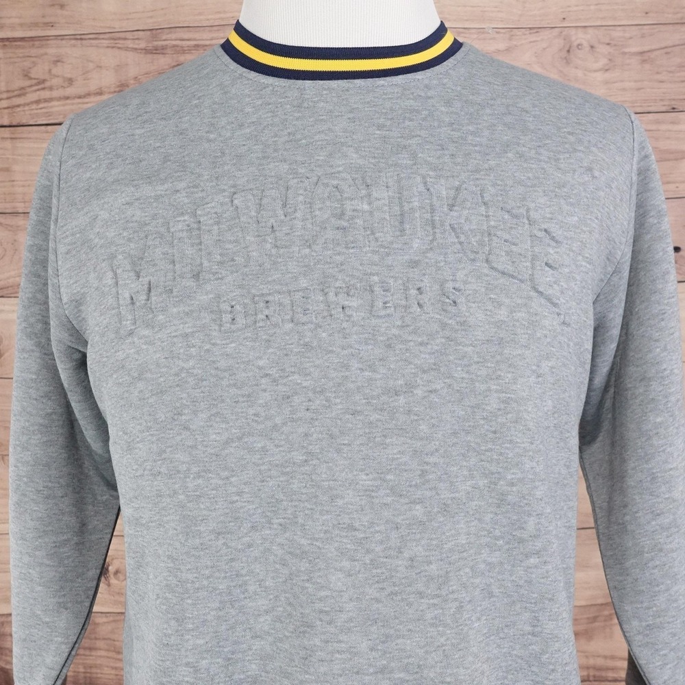 Milwaukee Brewers Sweatshirt M Gray Success Brands UScellular SGA Giveaway